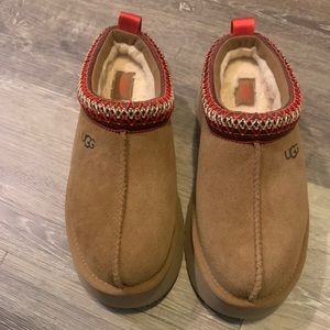 Ugg Tazz Platform Slippers